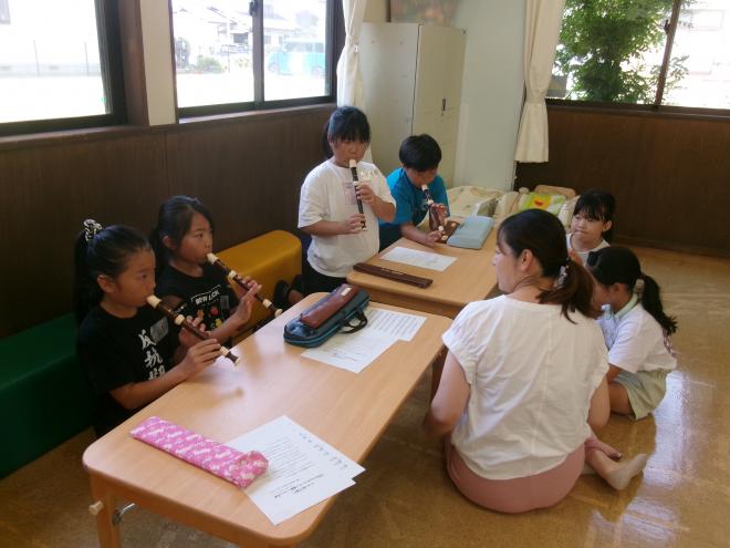 リコーダーを学ぶ