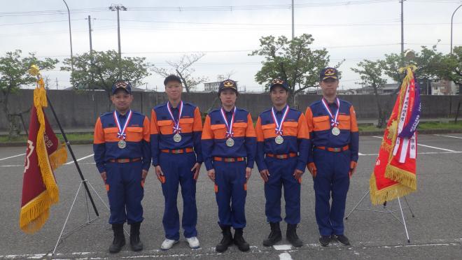 準優勝　大中分団